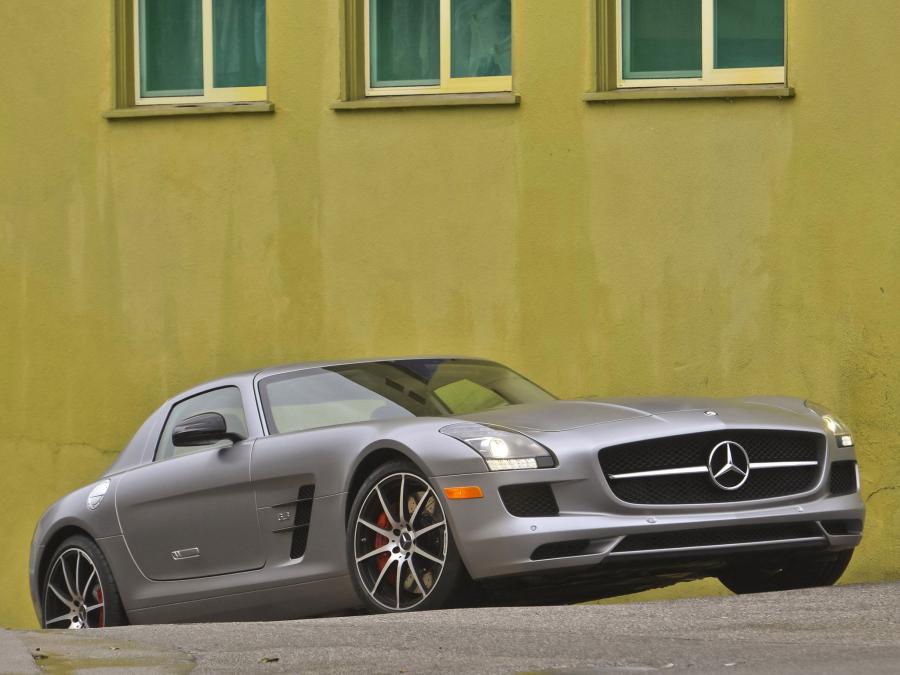  Mercedes-Benz SLS AMG GT 2012 года  (US) (фото 12 из 27)